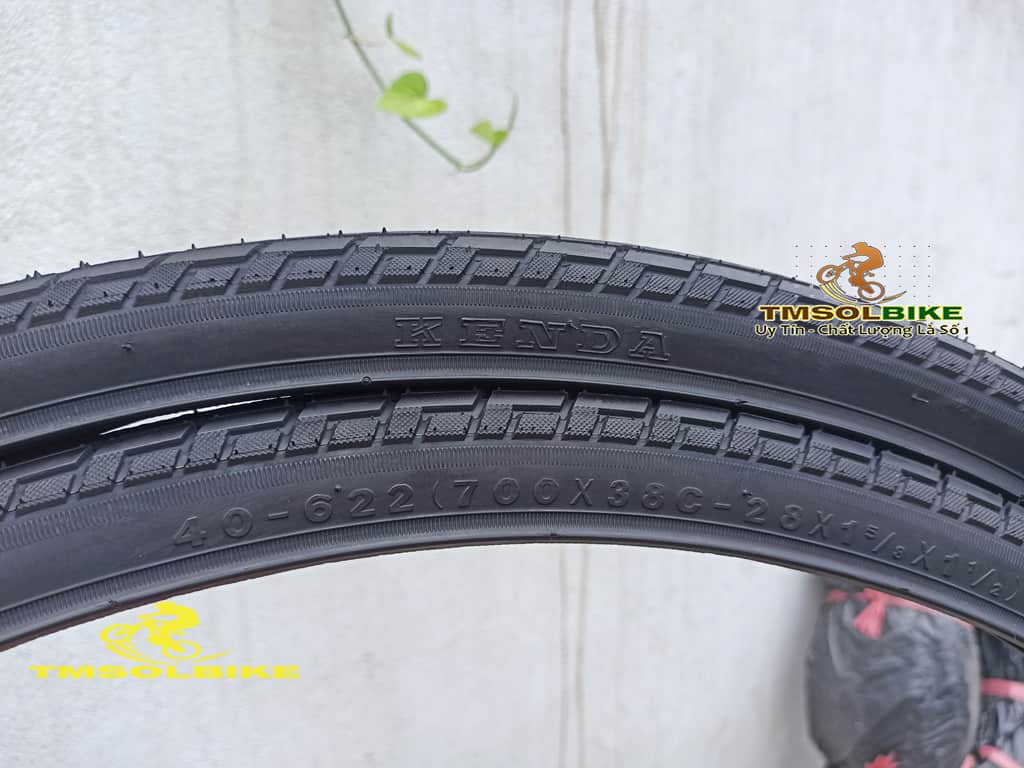 vo-lop-xe-dap-700x38c-la-gi-huong-dan-chon-lop-sam-phu-hop-1